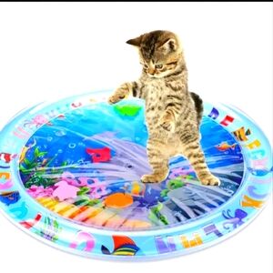 Cat & Puppies water mat